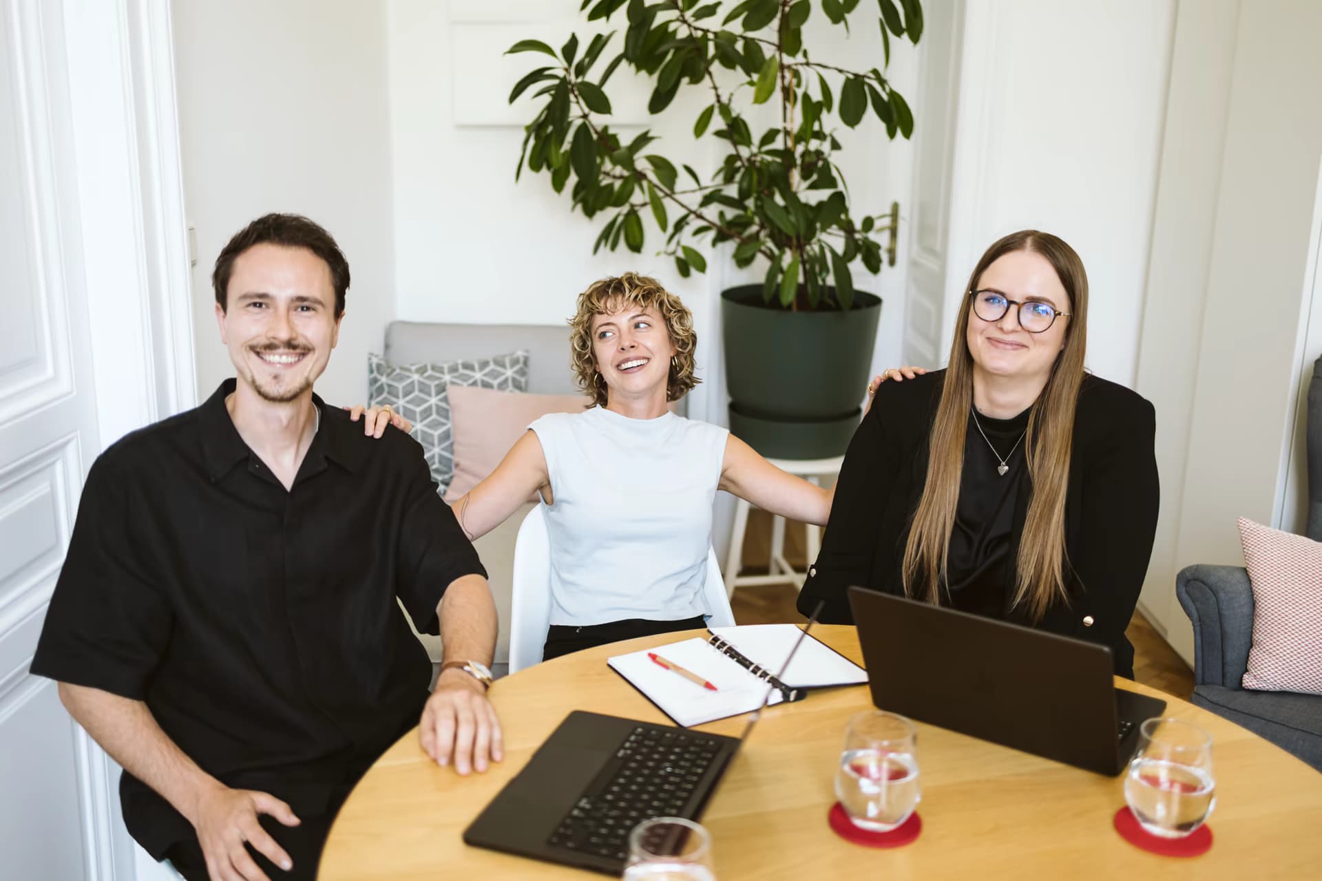 Das Bacon-&-Bold-Team im Wiener Büro